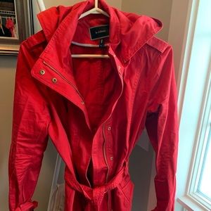 Le Chateau trench coat